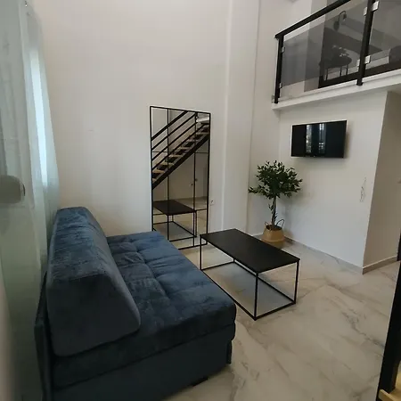 Gatos Village Luxurious & Lofts אספרובלטה