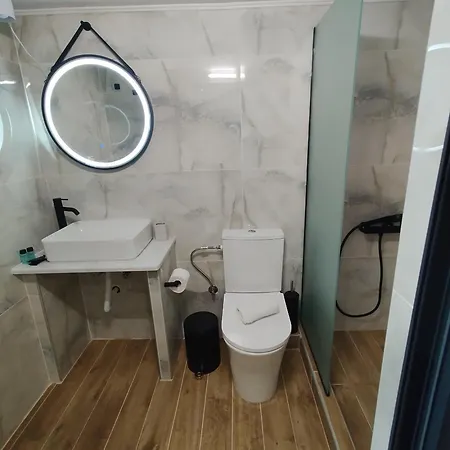 Gatos Village Luxurious & Lofts דירה *